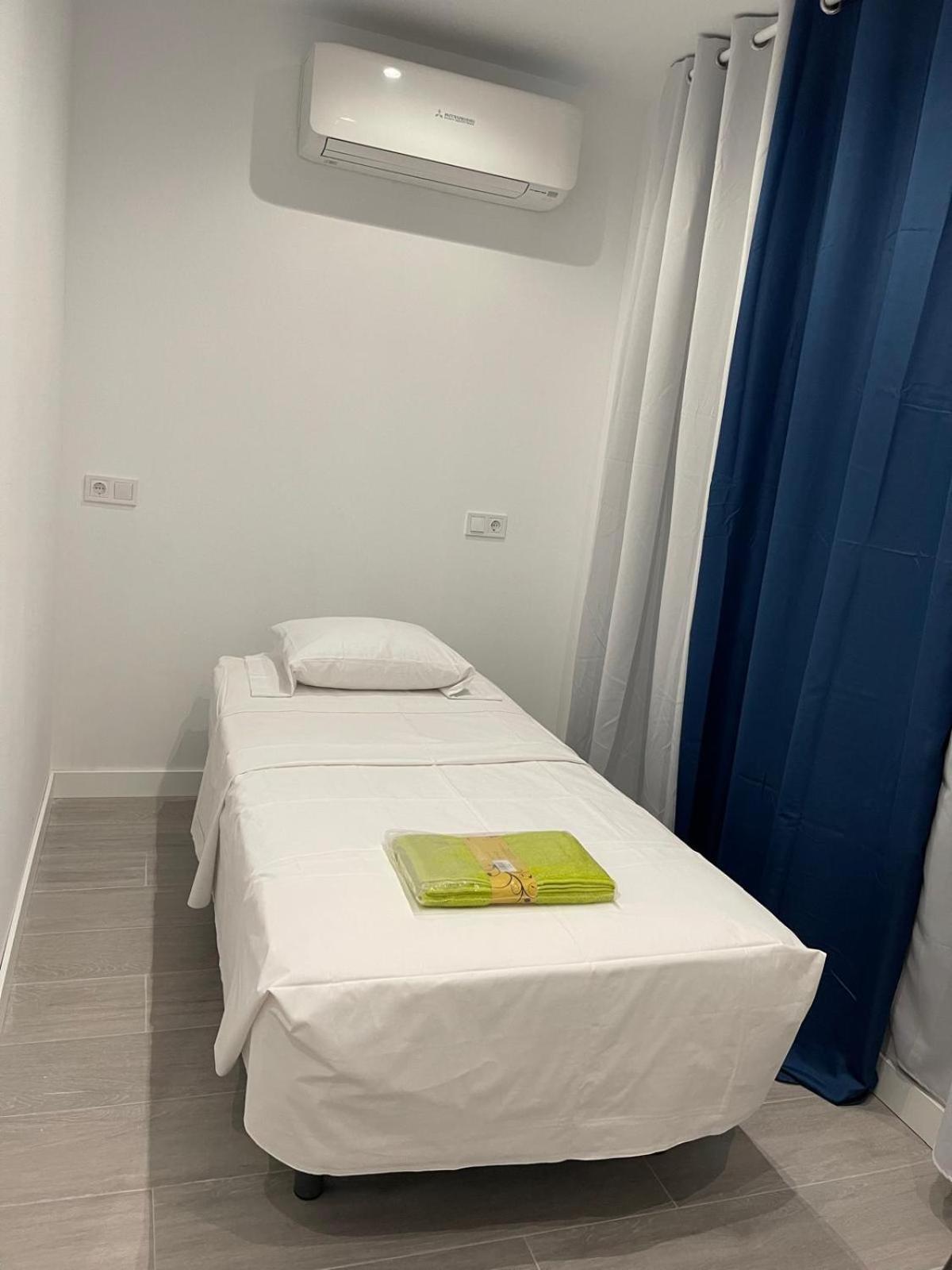 Estudios Nuevos Madrid Centro Экстерьер фото