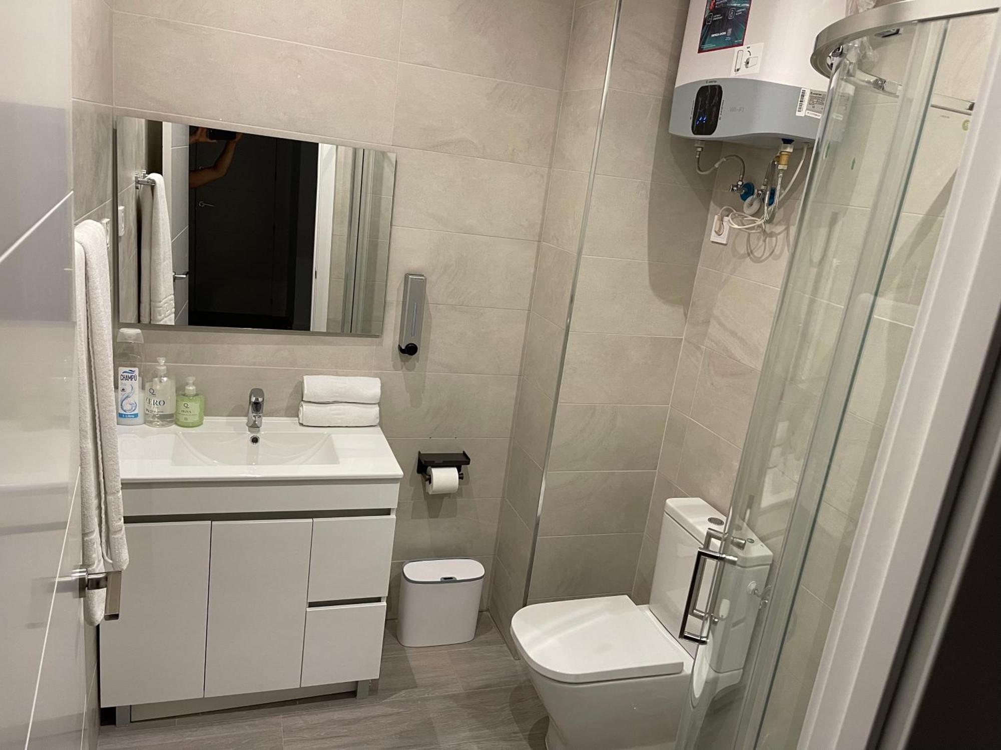 Estudios Nuevos Madrid Centro Экстерьер фото